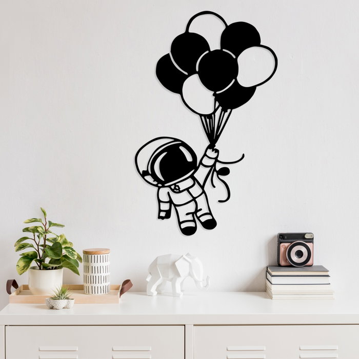 Wallity Astronaut 2 Escultura de Pared de Metal Negra